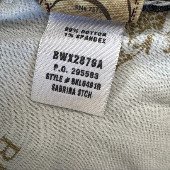 BKE Denim Sabrina Flare Jeans 30x31.5 - Picture 5 of 6